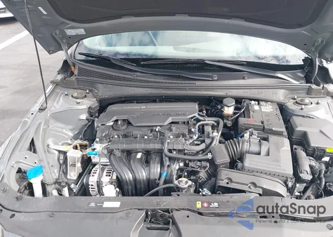 2025 Hyundai Elantra Se z USA, uszkodzony, nr VIN KMHLL4DG1SU035012